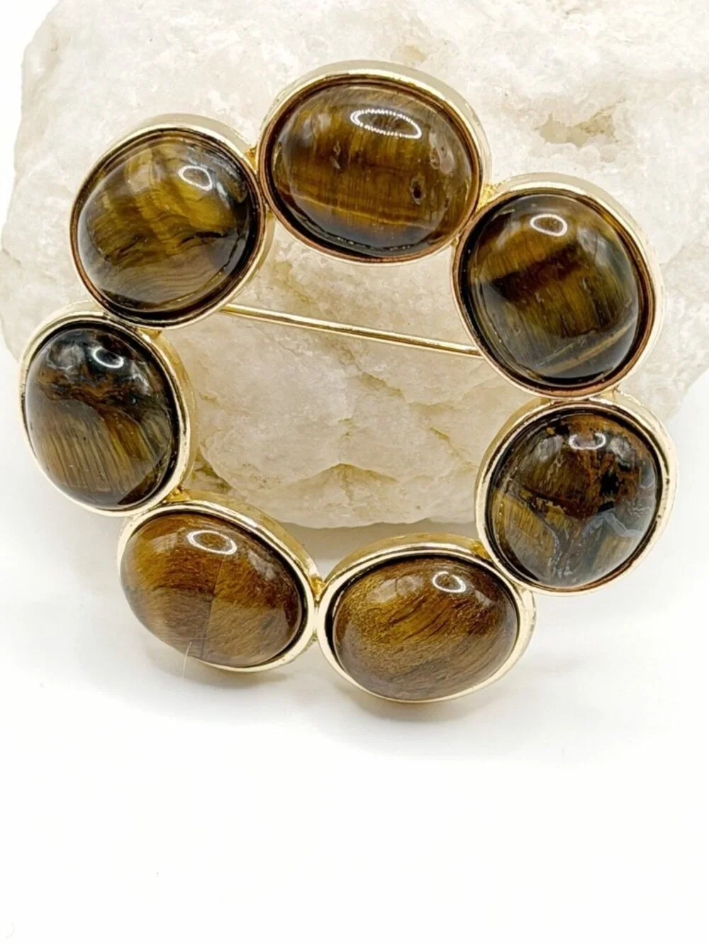 Tiger’s Eye Circke Pin Brooch 1.75”